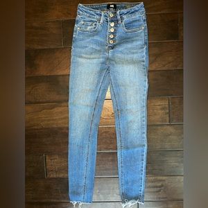 I&M Black Label medium wash frayed hem skinny jeans size 0